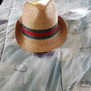 Gucci  hat